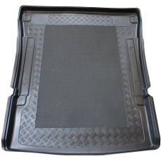 Műanyag Csomagtértálca - VOLKSWAGEN CADDY MAXI 5 SZEMÉLYES 2007-2020