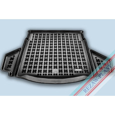 Gumi csomagtértálca (Rezaw) - TOYOTA AURIS KOMBI OLDALZSEBEKKEL/CSOMAGTÉRPADLÓ FELÜL 2013-2019